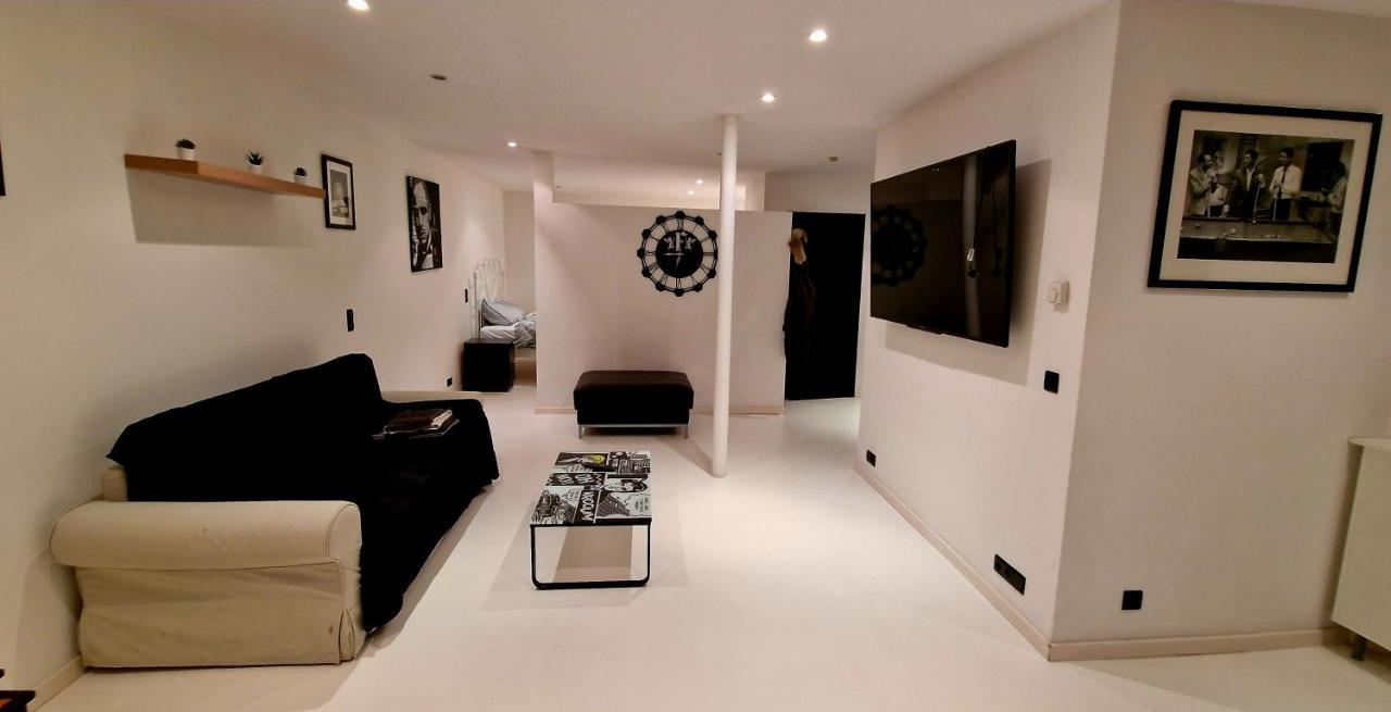 Luise Hollywood Appartement Brussel Buitenkant foto